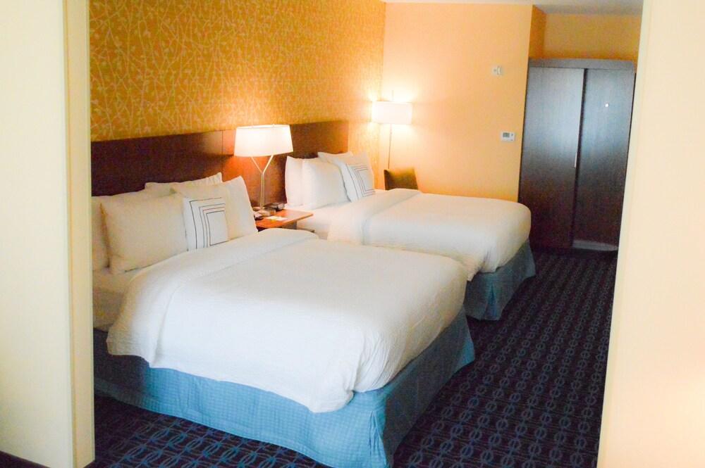 Fairfield Inn & Suites By Marriott San Antonio Brooks City Base Exterior photo