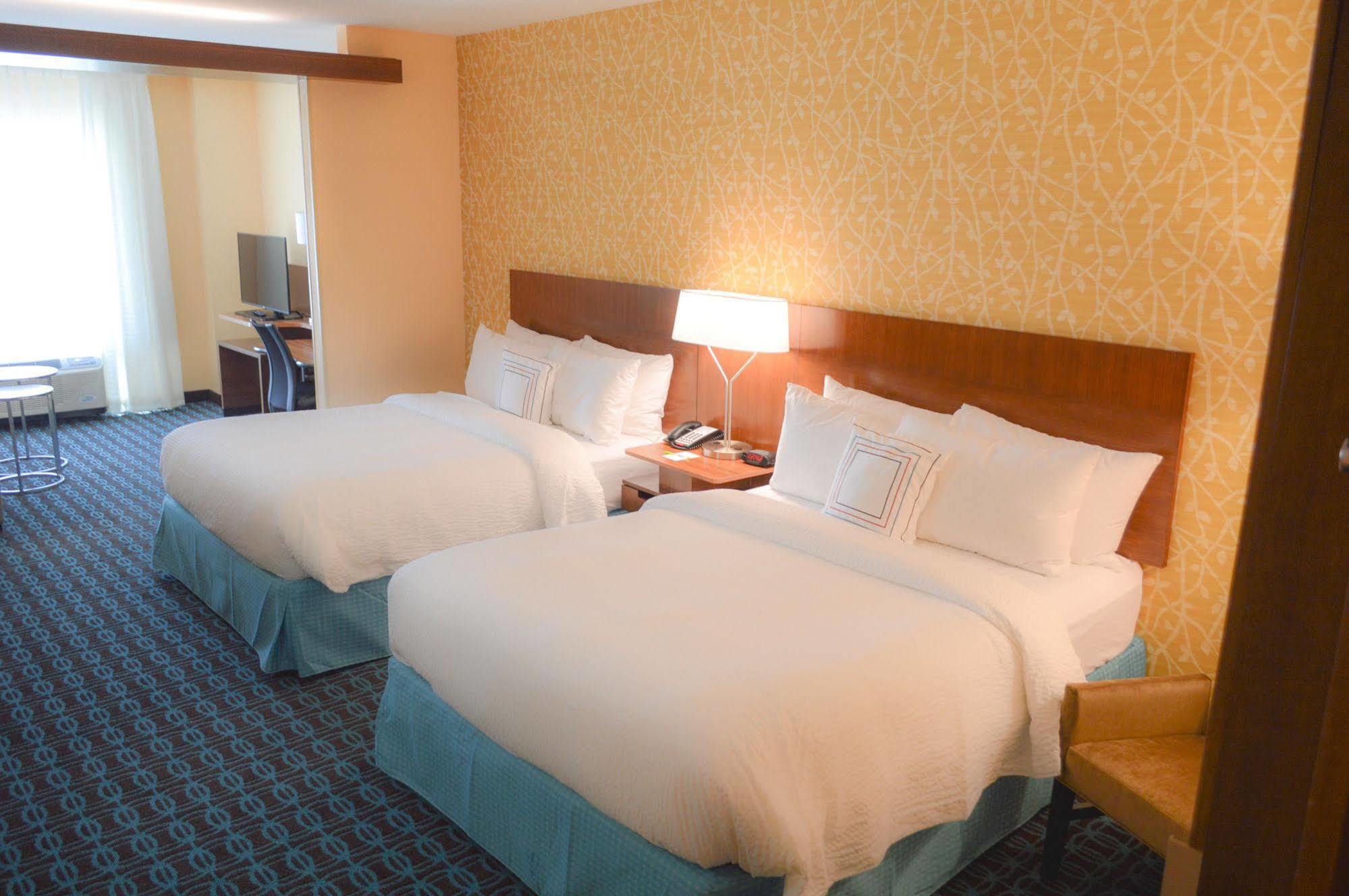 Fairfield Inn & Suites By Marriott San Antonio Brooks City Base Exterior photo